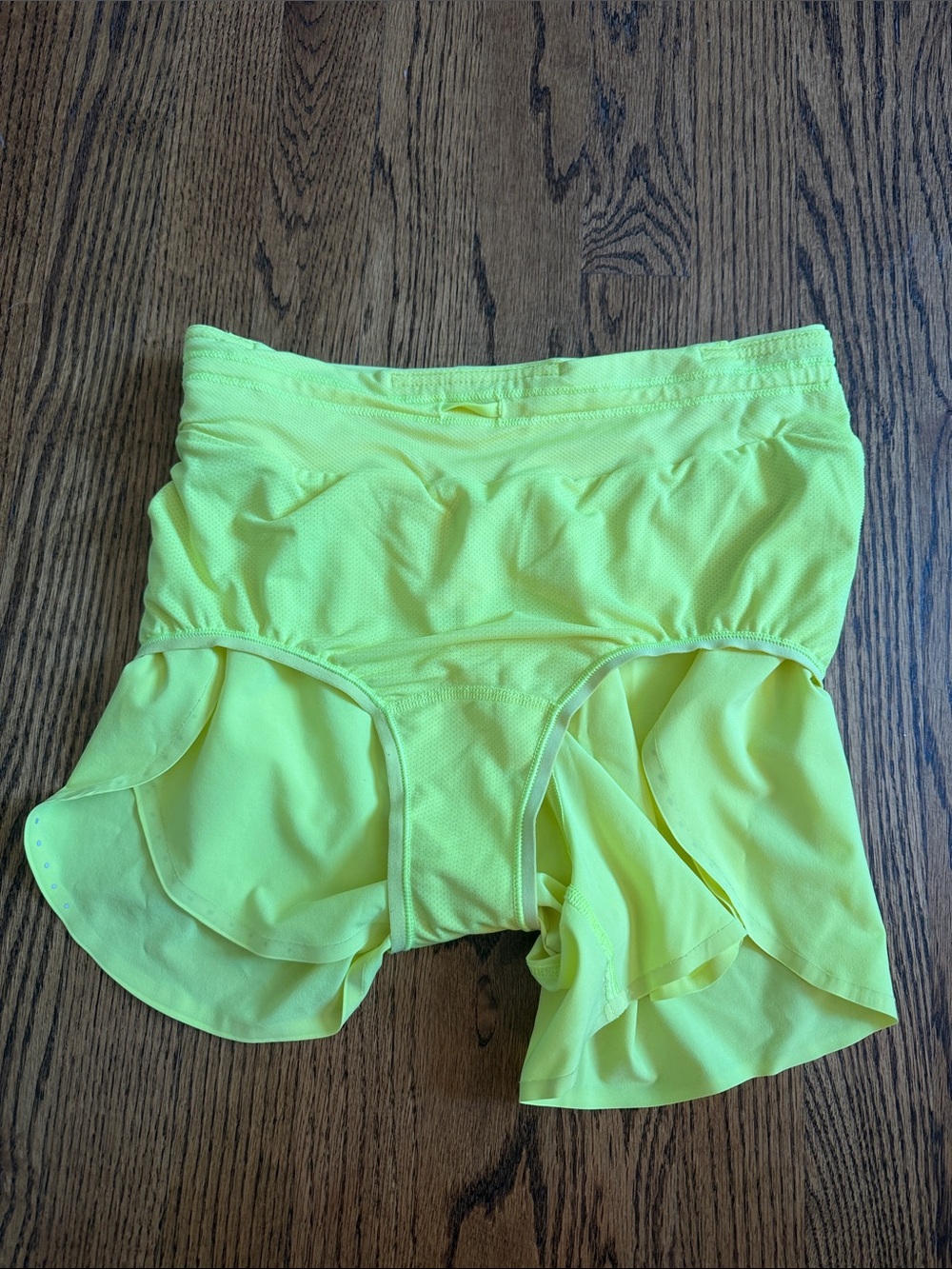 Lululemon Electric Yellow Fast and Free Reflective High-Rise Classic-Fit 3” 4 - Picture 8 of 14